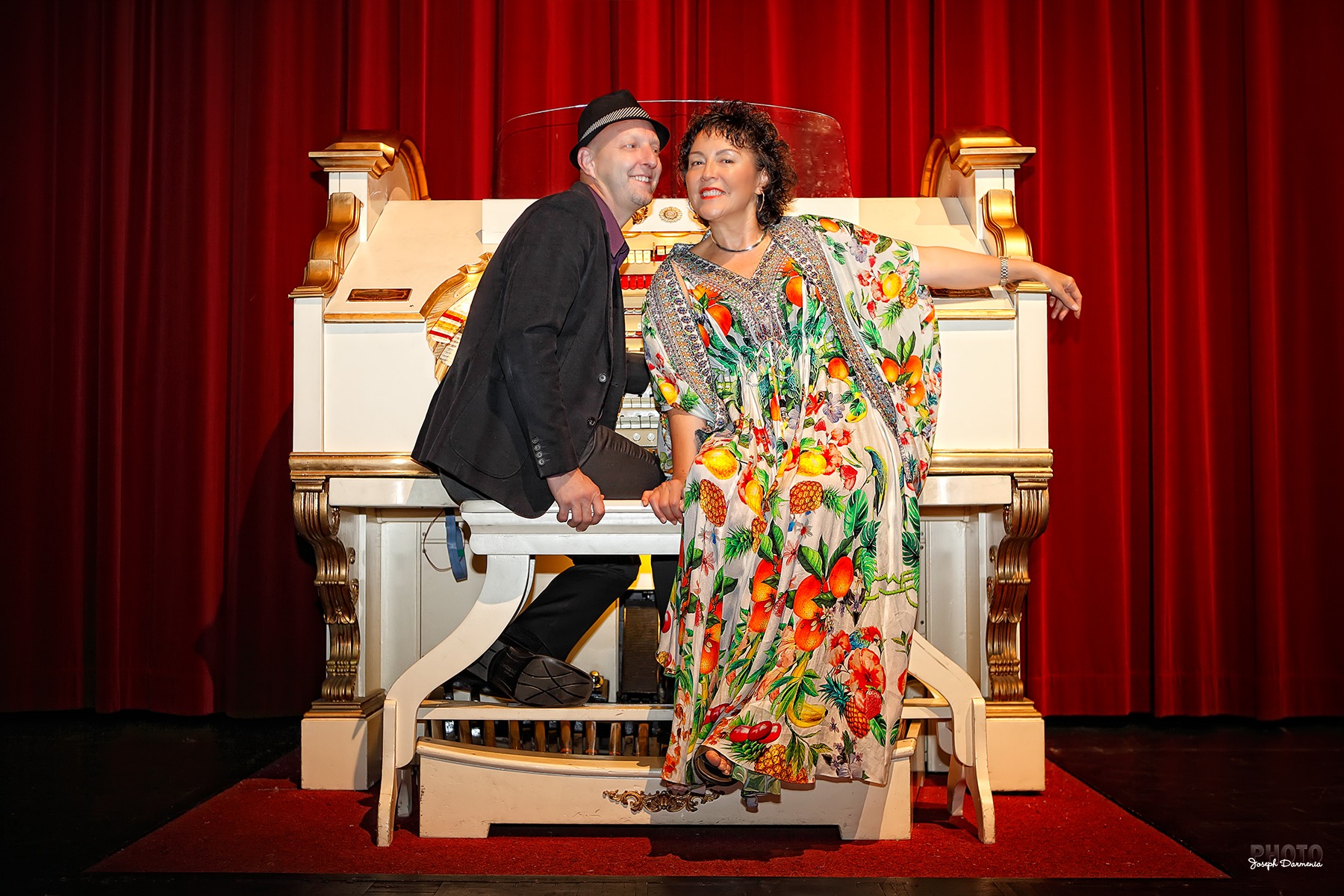 Ruby Page and Scott Harrison with the theatre Wurlitzer